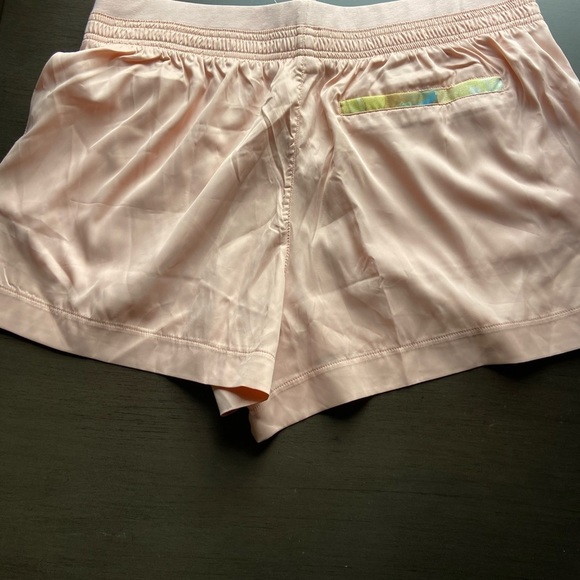 NEW Daily Practice by Anthropologie Liberty Print Shorts - Picture 5 of 8